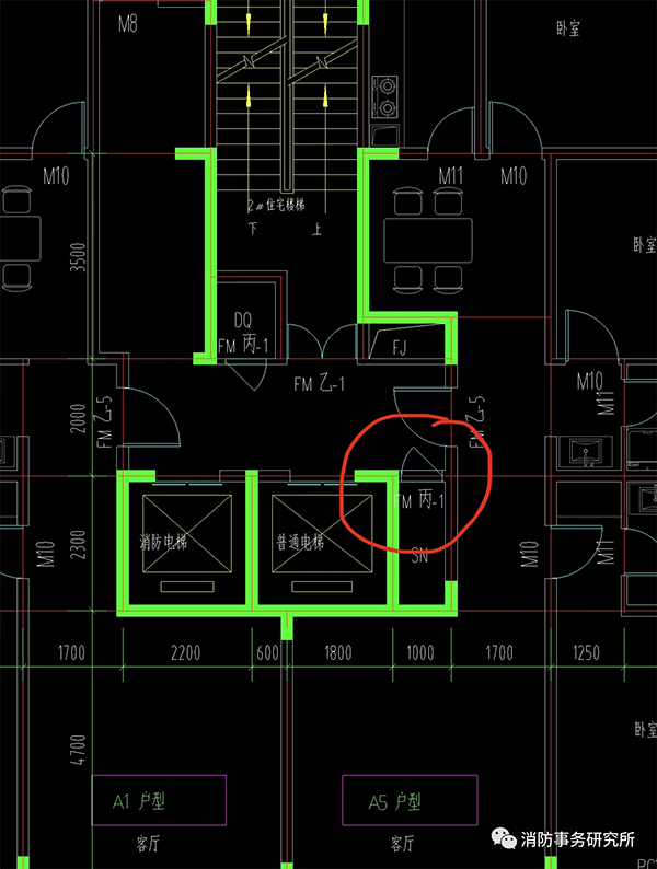 防火門(mén)、防火窗在關(guān)閉后應(yīng)具有煙密閉的性能？